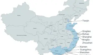 Karte von China mit hervorgehobenen Provinzen und den wichtigsten Seehäfen wie Tianjin, Qingdao, Shanghai und Guangzhou.