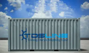Grauer vgm container mit blauem Logo von Torang Darya Shipping Line vor blauem Himmel mit Wolken.