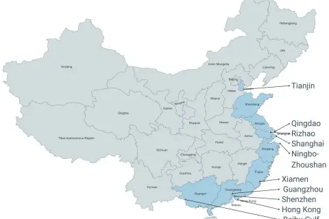Karte von China mit hervorgehobenen Provinzen und den wichtigsten Seehäfen wie Tianjin, Qingdao, Shanghai und Guangzhou.